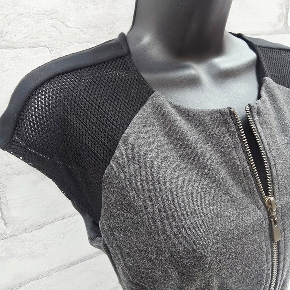 Nanette Lepore Sheath Dress Zipper Mesh Cap Sleeve Gray Size 4 - Picture 4 of 9